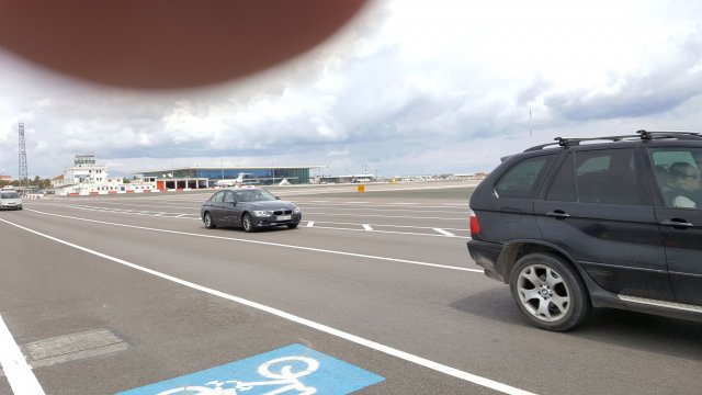288 gibraltar flughafen